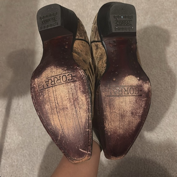 CORRAL BOOTS - Picture 5 of 8